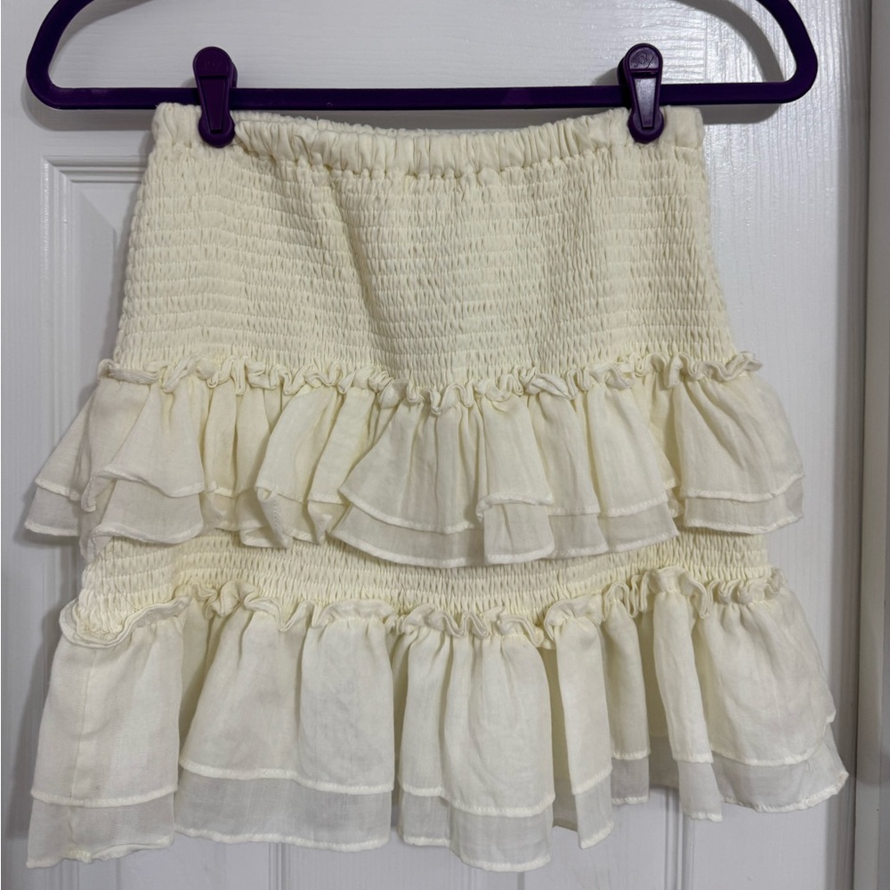 ruffel mini skirt